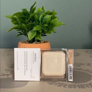 Aveda mineral pressed powder 03/ teak